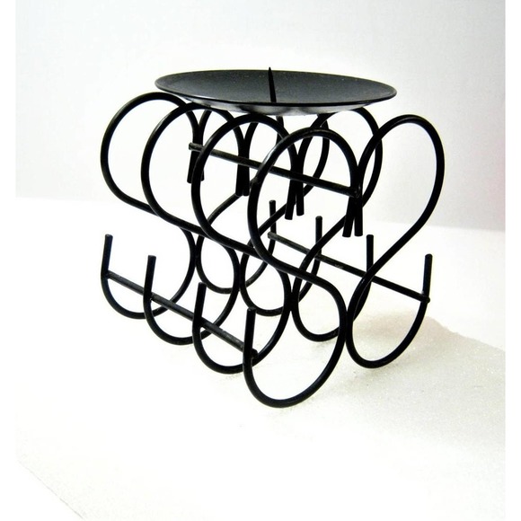 Elegant Scroll Design Pillar Candle Holder Black metal Candleholder - Picture 2 of 4